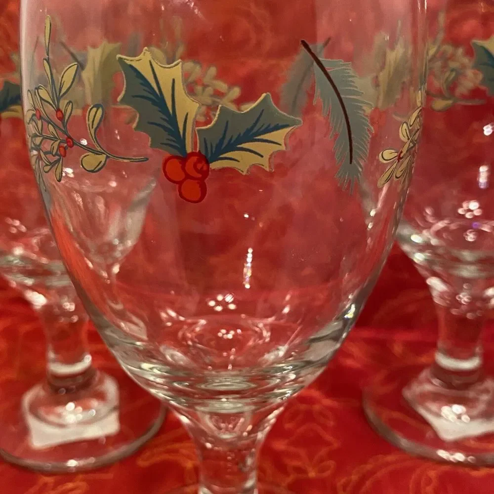 Set of 4 Greenbrier International 